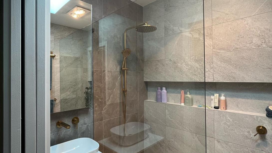 Garran Bathroom