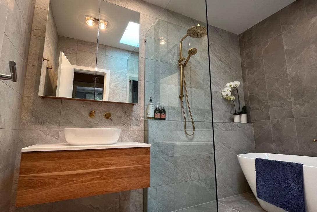 Garran Bathroom