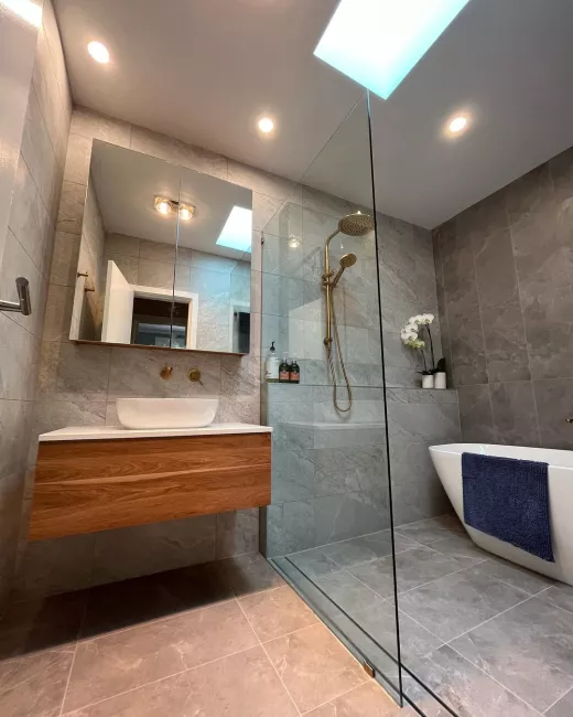 Garran Bathroom