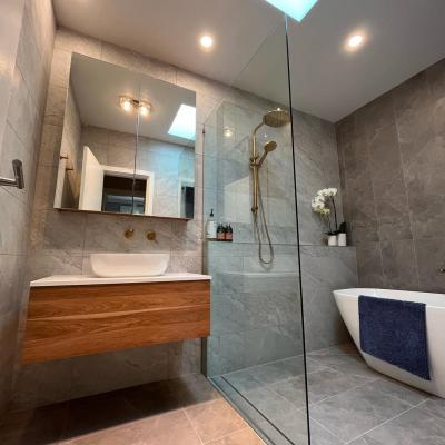 Garran Bathroom